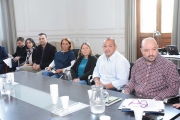 Reunión por seguridad en las escuelas