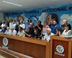 Conferencia de prensa en unidad en la UOM